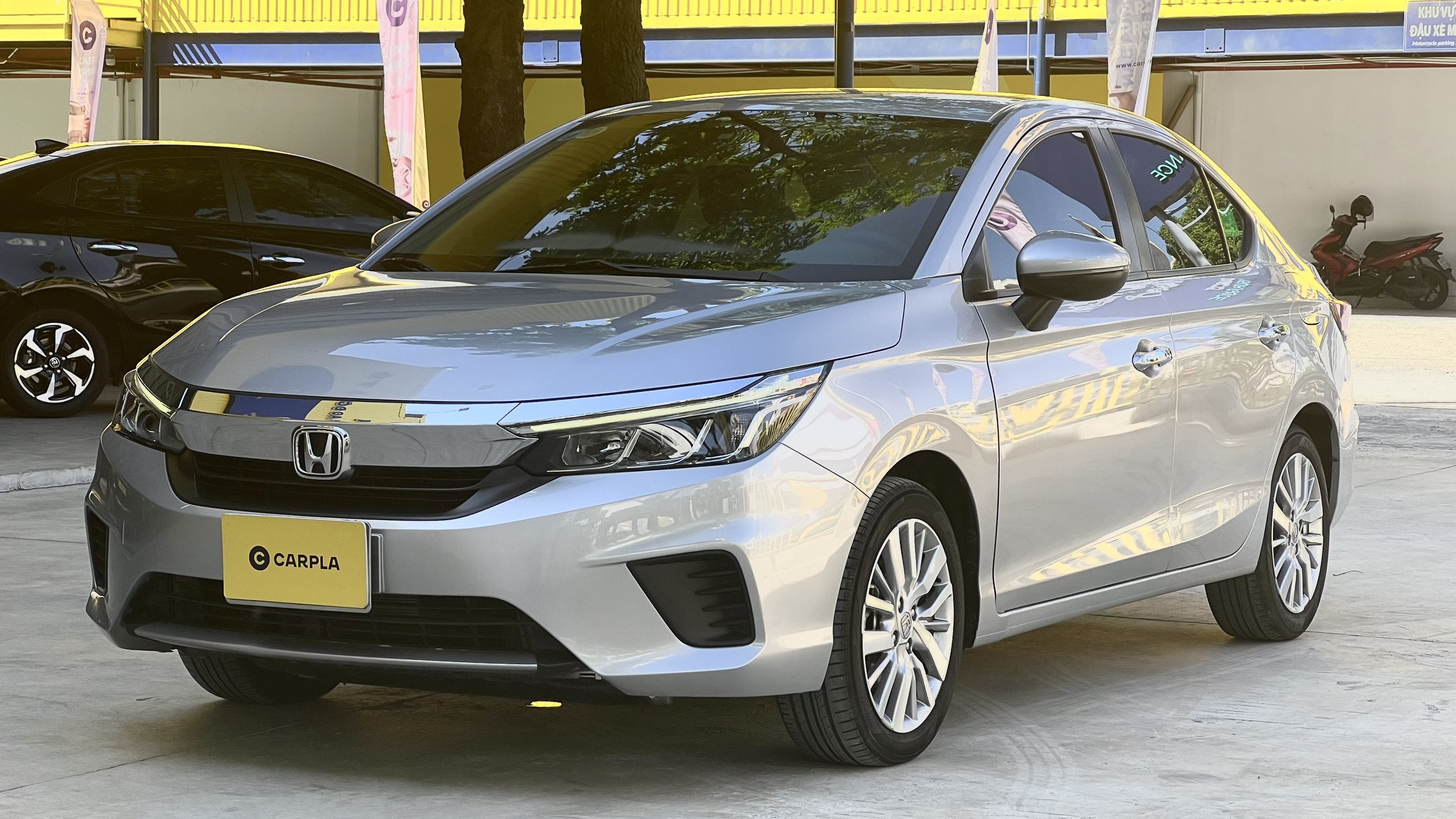 Honda City L 2022 màu bạc giá 483tr còn thương lượng mạnh